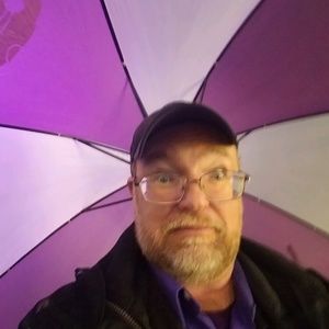 Meet your Posher, Mark